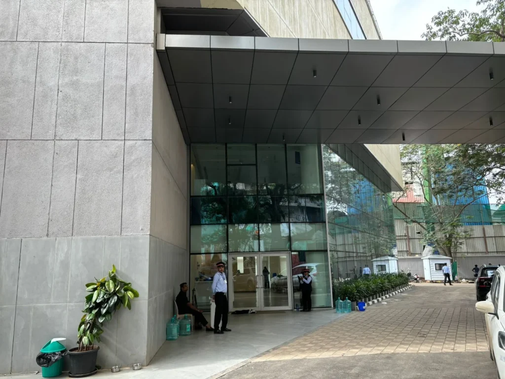 Small animal hospital